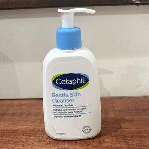 ⭐️2 for $15 NWT Cetaphil Gentle Skin Cleanser for Normal to Dry Skin